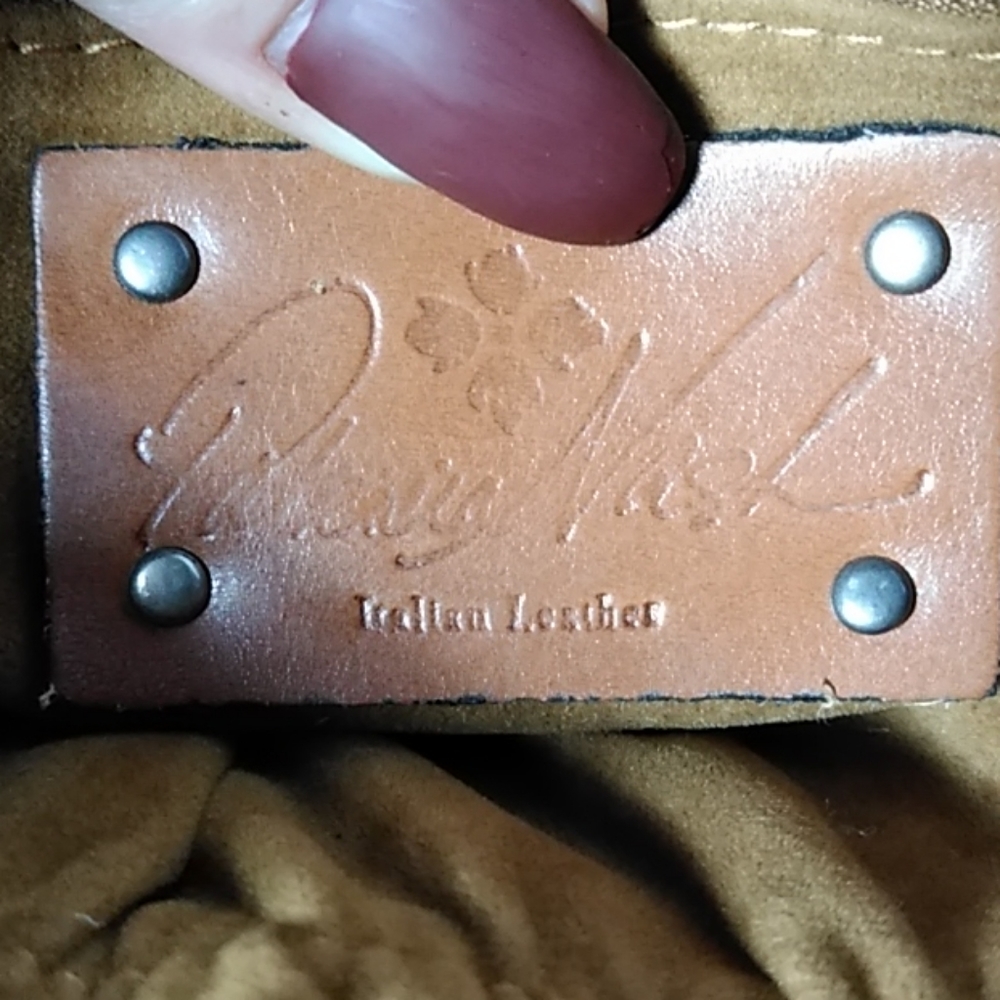 Patricia Nash Tooled Leather Cassini Wristlet - Picture 5 of 5